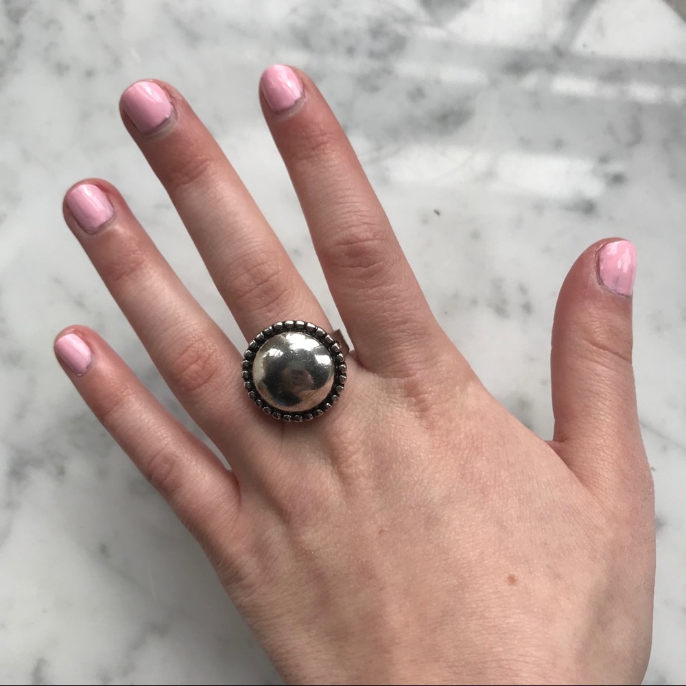 Round silver ring